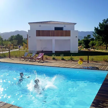 Cala Rossa Park *